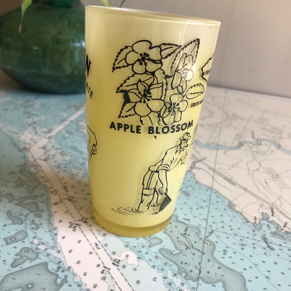Vintage Michigan State / Lake Michigan Graphic Tourism Glass - Picture 4 of 7